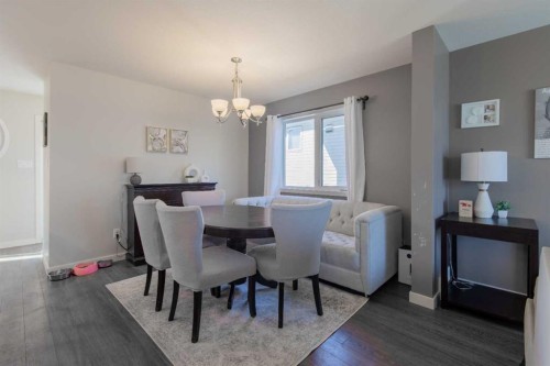 534 Keystone Chase West, Lethbridge, AB - Indoor Photo Showing Dining Room