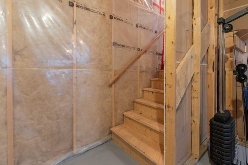 534 Keystone Chase West, Lethbridge, AB - Indoor
