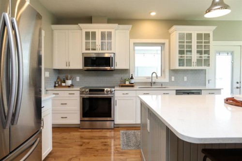 372 E 1 Avenue North, Magrath, AB 