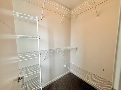 2-482 Highlands Boulevard West, Lethbridge, AB 