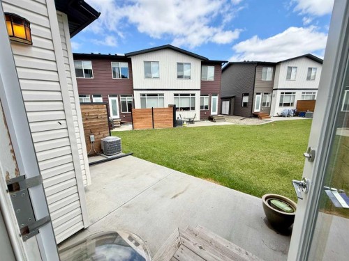 2-482 Highlands Boulevard West, Lethbridge, AB 