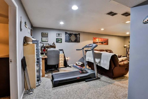 2700 12 Avenue North, Lethbridge, AB 
