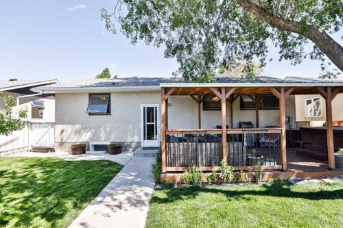 2700 12 Avenue North, Lethbridge, AB 