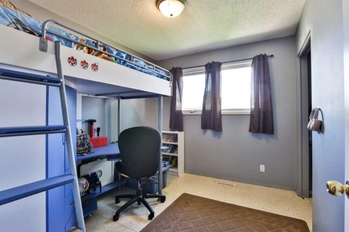 2700 12 Avenue North, Lethbridge, AB 