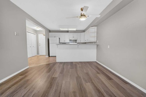 114-620 Columbia Boulevard West, Lethbridge, AB 