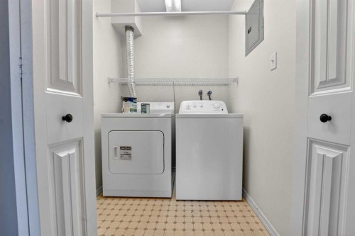 114-620 Columbia Boulevard West, Lethbridge, AB 