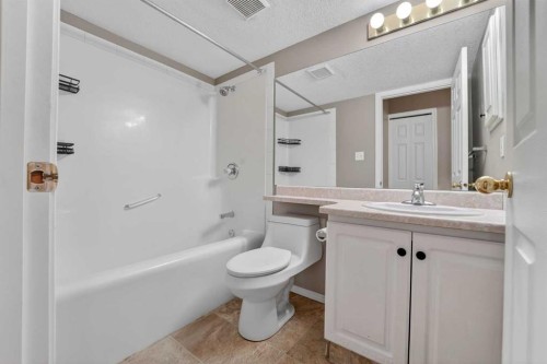 114-620 Columbia Boulevard West, Lethbridge, AB 