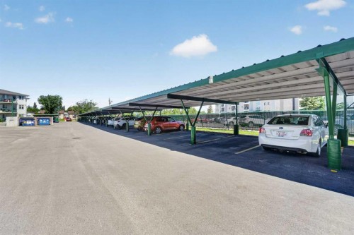 114-620 Columbia Boulevard West, Lethbridge, AB 