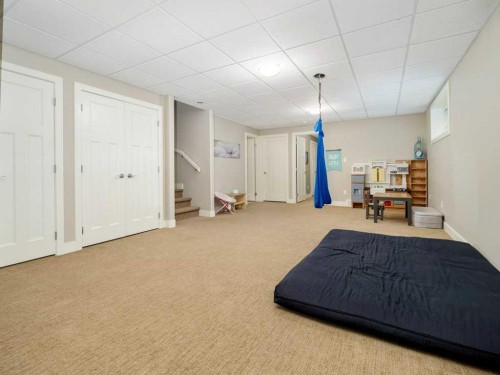 1305 7 Street North, Lethbridge, AB 