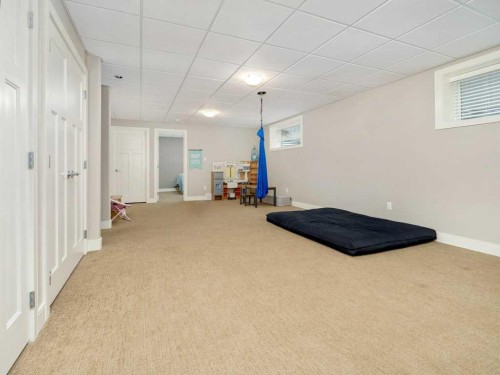 1305 7 Street North, Lethbridge, AB 