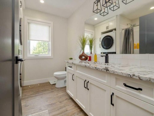 1305 7 Street North, Lethbridge, AB 