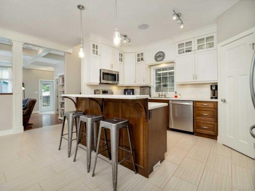 1305 7 Street North, Lethbridge, AB 
