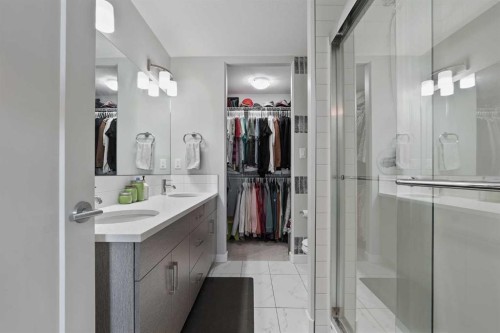 244 Northlander Bend West, Lethbridge, AB 