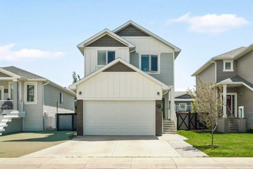 244 Northlander Bend West, Lethbridge, AB 
