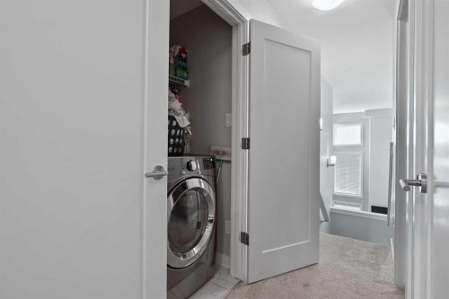 244 Northlander Bend West, Lethbridge, AB 