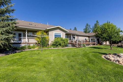 325 8 Avenue, Granum, AB - Outdoor With Deck Patio Veranda