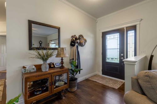 325 8 Avenue, Granum, AB - Indoor Photo Showing Other Room
