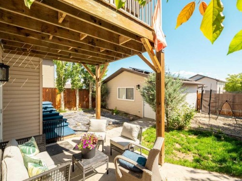 202 Mt Sundance Crescent West, Lethbridge, AB 