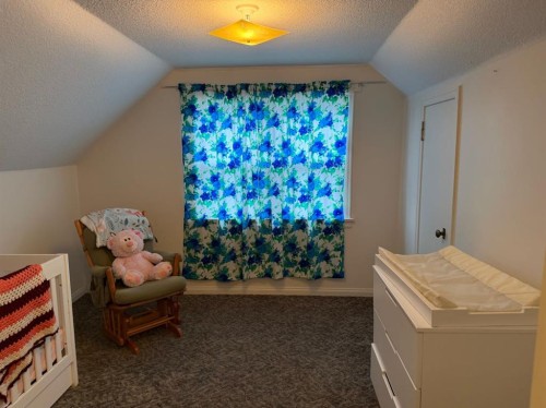 526 51 Avenue, Coalhurst, AB 