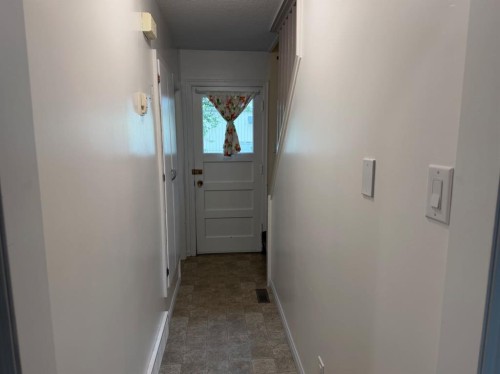 526 51 Avenue, Coalhurst, AB 
