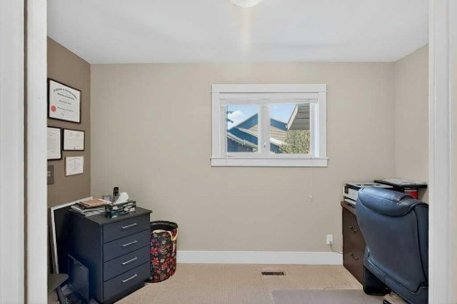 63 Wildwood Crescent West, Lethbridge, AB - Indoor