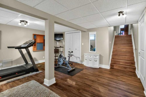 63 Wildwood Crescent West, Lethbridge, AB - Indoor Photo Showing Gym Room