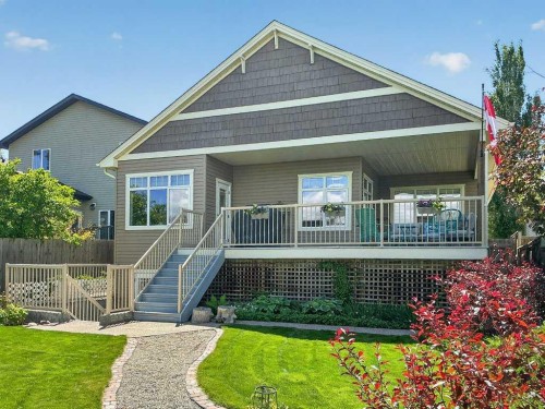 509 Sunridge Crescent West, Lethbridge, AB 
