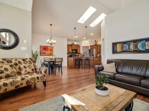 1656 Coalbanks Boulevard West, Lethbridge, AB 
