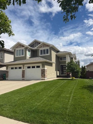 1656 Coalbanks Boulevard West, Lethbridge, AB 