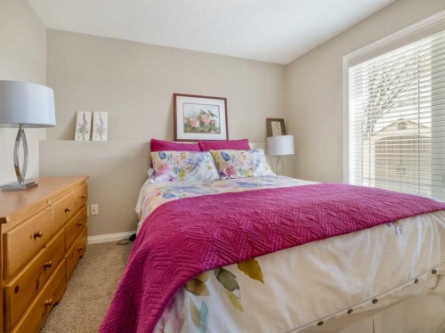1656 Coalbanks Boulevard West, Lethbridge, AB 