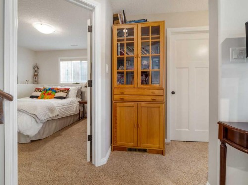 1656 Coalbanks Boulevard West, Lethbridge, AB 