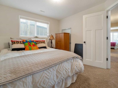 1656 Coalbanks Boulevard West, Lethbridge, AB 