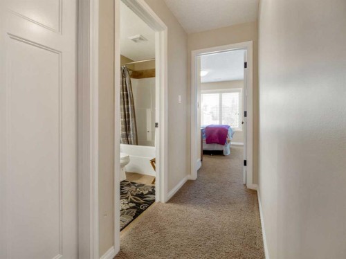 1656 Coalbanks Boulevard West, Lethbridge, AB 