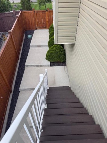 1656 Coalbanks Boulevard West, Lethbridge, AB 