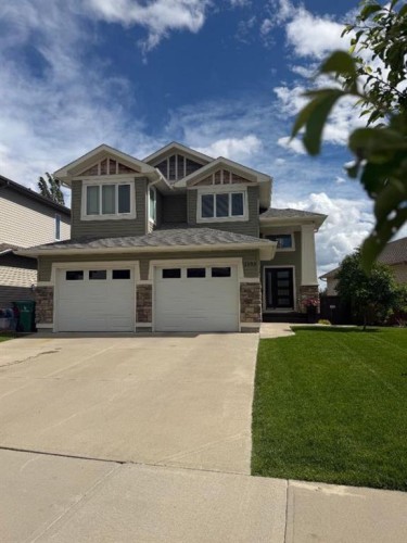 1656 Coalbanks Boulevard West, Lethbridge, AB 