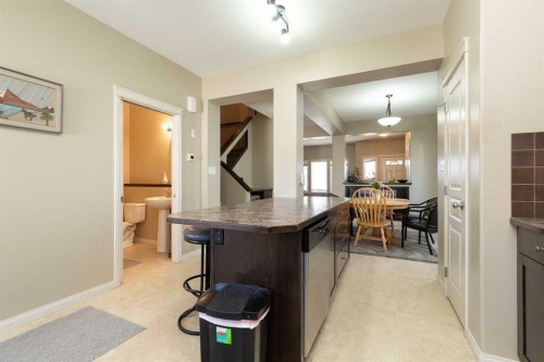 87 Keystone Terrace West, Lethbridge, AB 