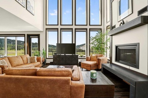 2616 Valley Ridge Drive, Frank, AB 