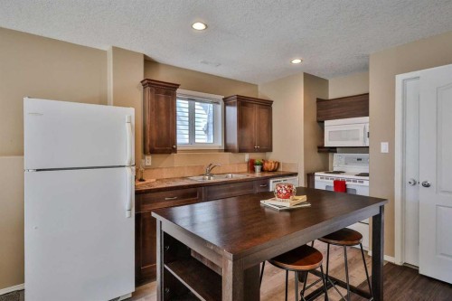 308 Tartan Circle West, Lethbridge, AB 