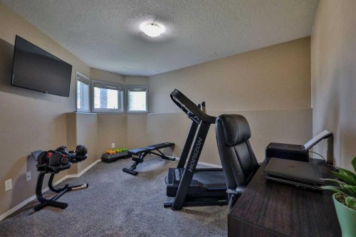 308 Tartan Circle West, Lethbridge, AB 