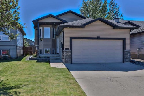 308 Tartan Circle West, Lethbridge, AB 