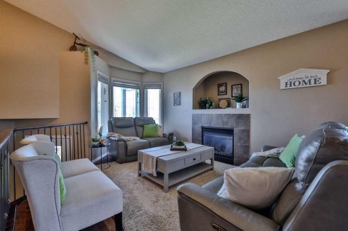 308 Tartan Circle West, Lethbridge, AB 