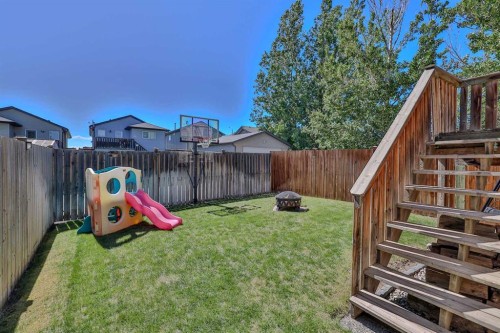 308 Tartan Circle West, Lethbridge, AB 