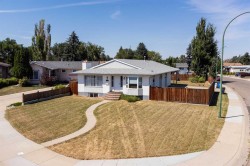 96 Oxford Road WESTLethbridge, AB T1K 4V4