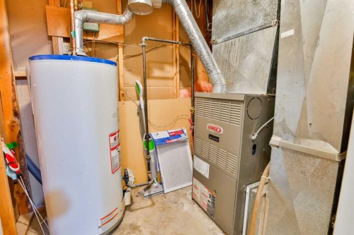96 Oxford Road West, Lethbridge, AB - Indoor Photo Showing Basement