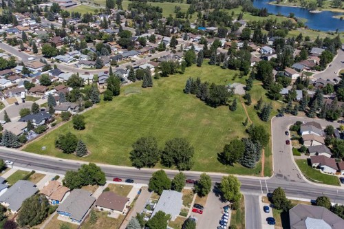96 Oxford Road West, Lethbridge, AB - Outdoor With View