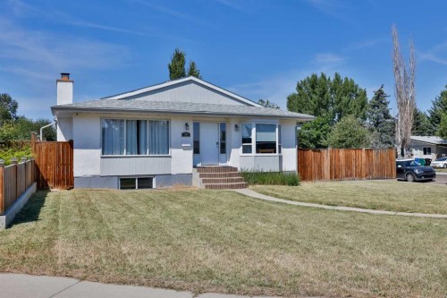 96 Oxford Road West, Lethbridge, AB - Outdoor