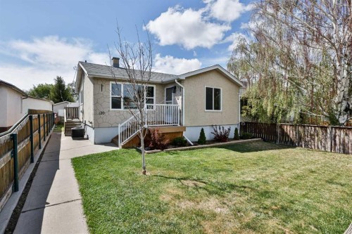 120 16 Street NORTH Lethbridge, AB T1H 2Z5