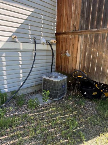 127 2 Avenue North, Vauxhall, AB 