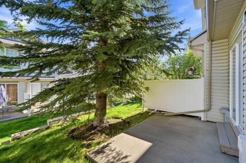 96 Eversyde Court Sw, Calgary, AB 