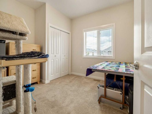 1-322 Northlander Bend West, Lethbridge, AB - Indoor